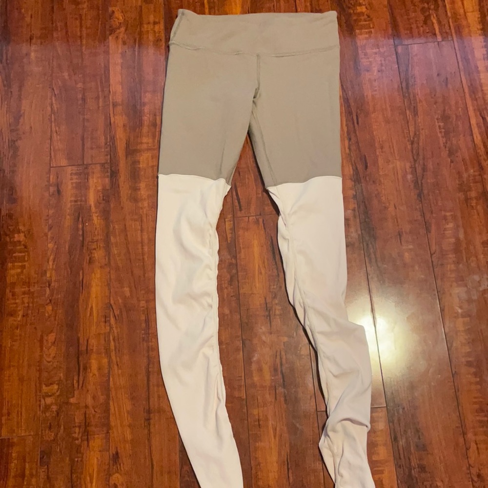 Alo goddess leggings
